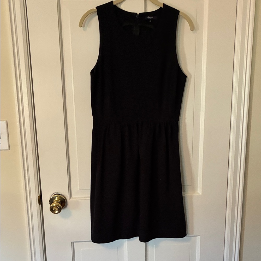 Madewell Sleeveless Ponte Dress with Pockets!